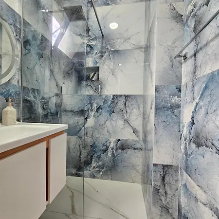 Star Room's 아파트