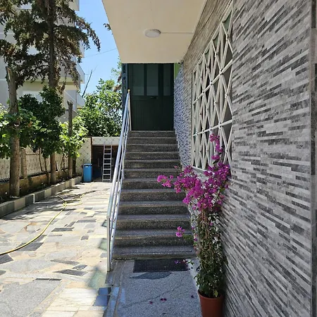 Star Room's Durrës