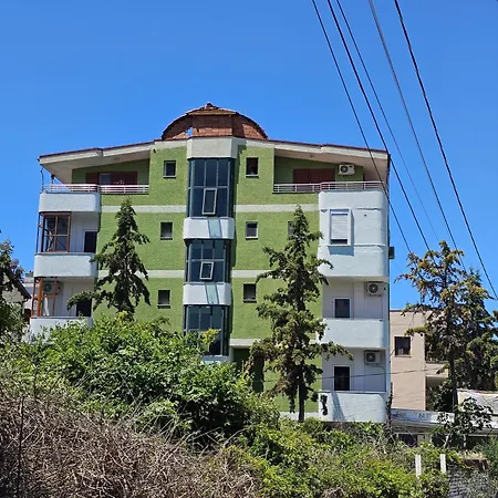 Star Room's Durrës