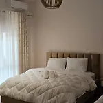 Star Room's Apartment Durres