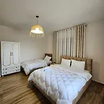 Star Room's Apartment