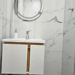 Star Room's Apartment