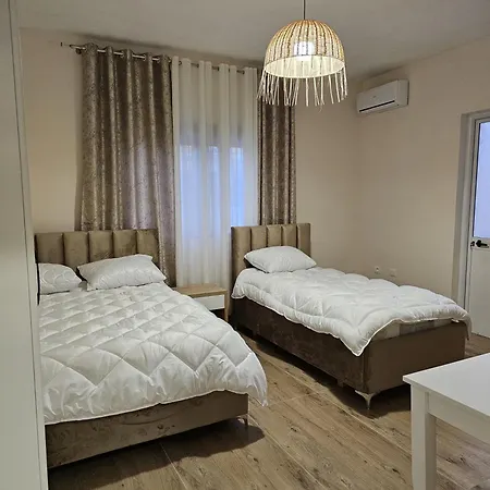 Star Room's Apartment